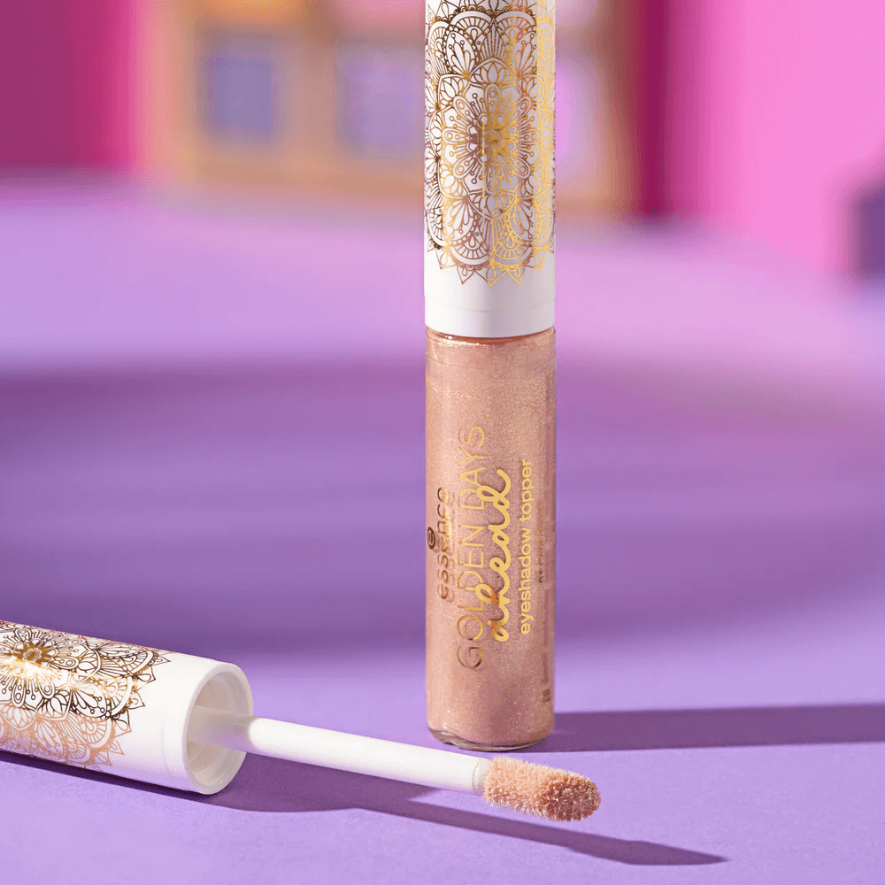 Essence Golden Days Ahead Eyeshadow Topper