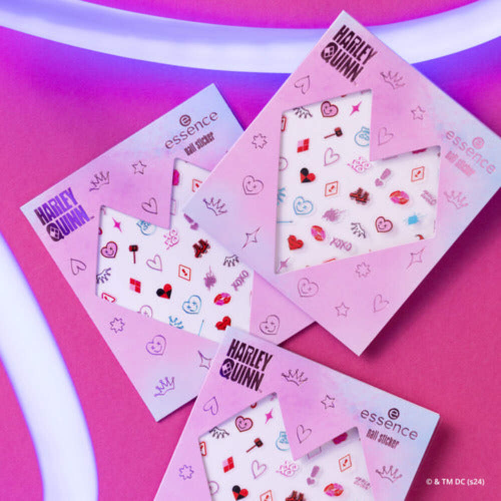 Essence-Harley Quinn Nail Stickers