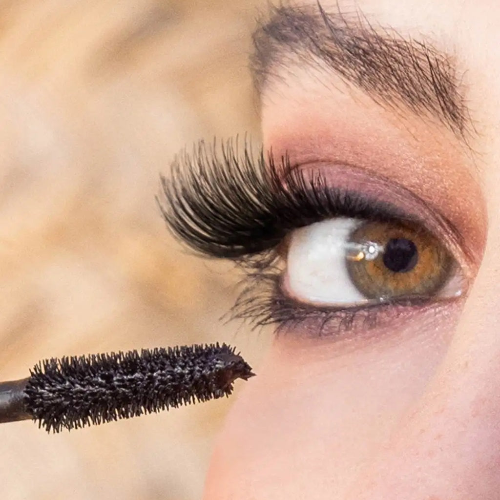 ZEENA Volume Mascara Extreme Black WP 010