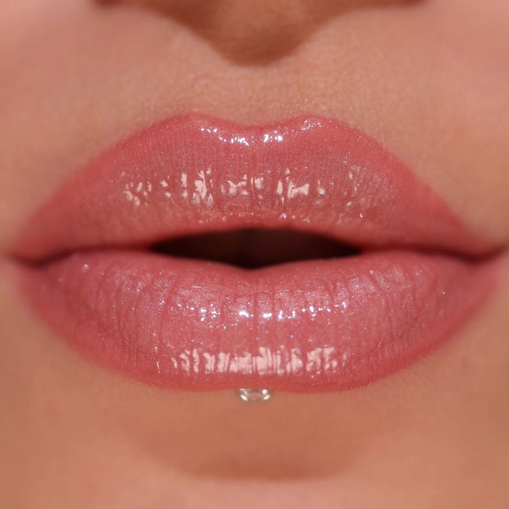 Makeup Revolution Pout Bomb Shimmer Gloss