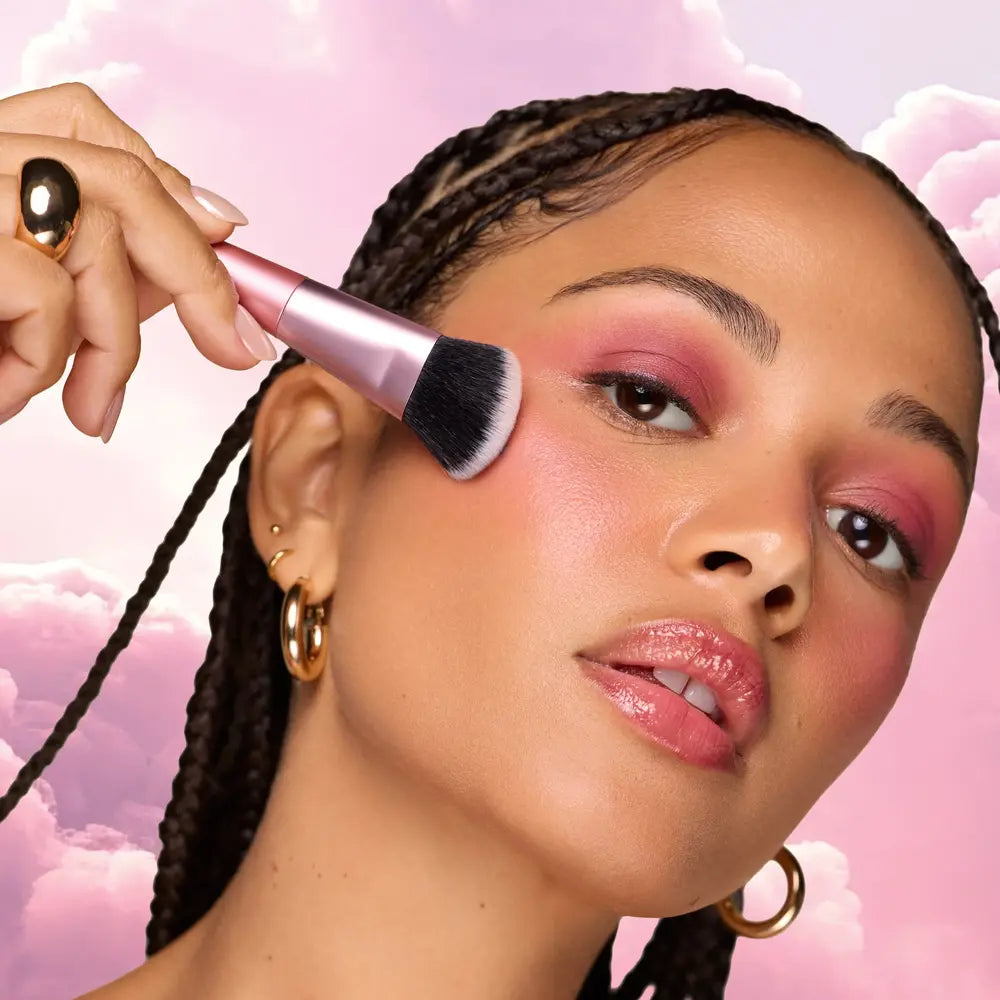 Real Techniques Cloudtopia Blush Brush